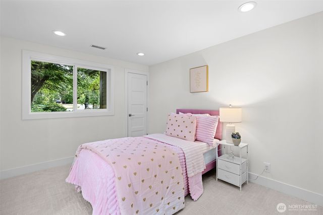 19238 184th Place NE, Woodinville, WA 98077