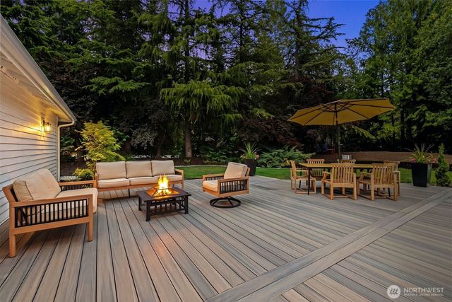 19238 184th Place NE, Woodinville, WA 98077