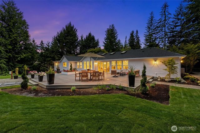 19238 184th Place NE, Woodinville, WA 98077