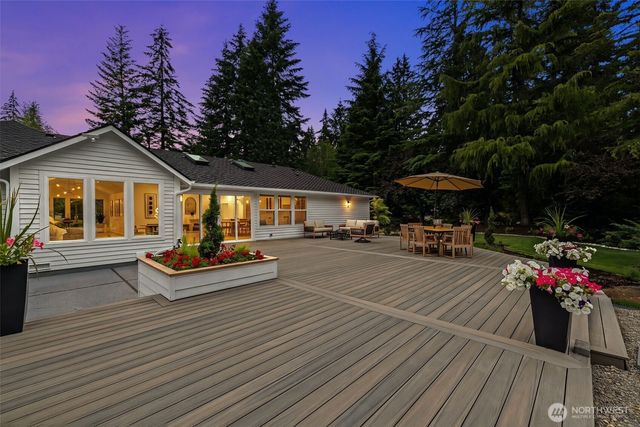 19238 184th Place NE, Woodinville, WA 98077