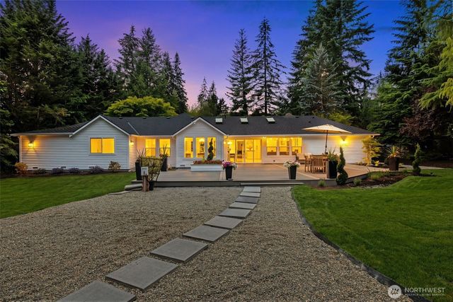 19238 184th Place NE, Woodinville, WA 98077