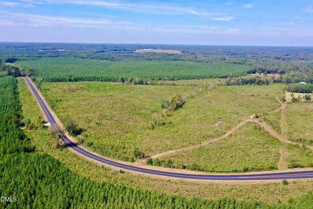 4093 Nc Highway 42, Goldston, NC 27252