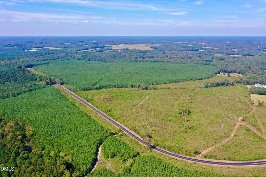 4093 Nc Highway 42, Goldston, NC 27252