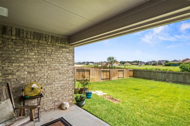 394 Terra Vista Circle, Montgomery, TX 77356