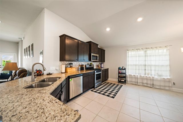 394 Terra Vista Circle, Montgomery, TX 77356