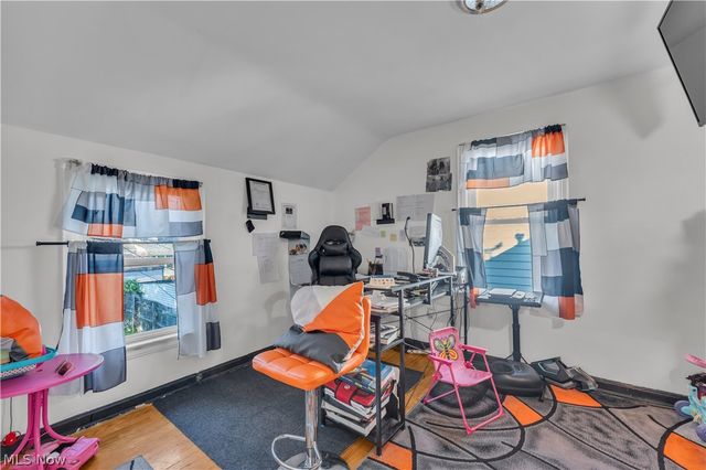 3962 Grosvenor Road, South Euclid, OH 44118