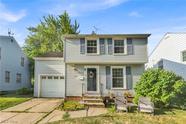 3962 Grosvenor Road, South Euclid, OH 44118