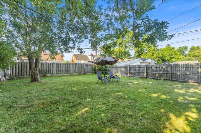 3962 Grosvenor Road, South Euclid, OH 44118