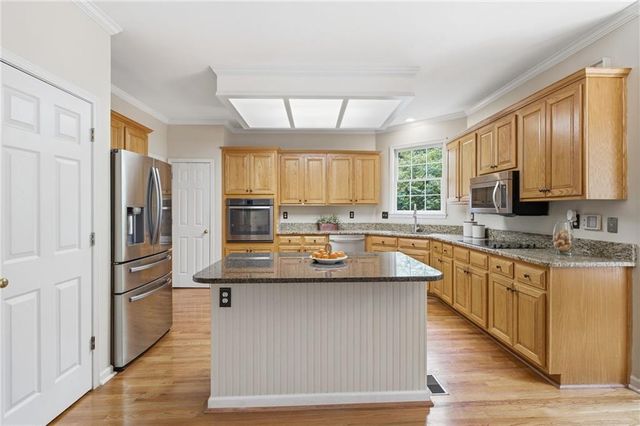 381 Ashbourne Trail, Lawrenceville, GA 30043