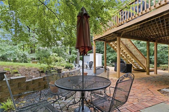 381 Ashbourne Trail, Lawrenceville, GA 30043