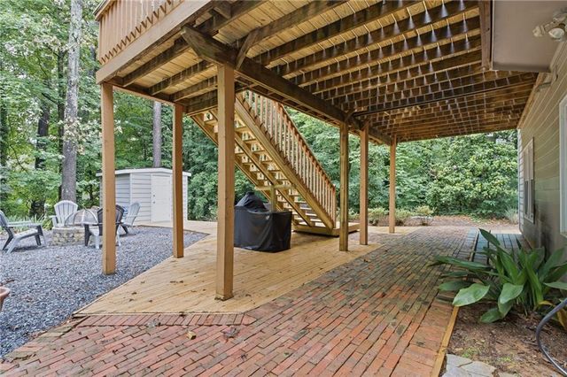 381 Ashbourne Trail, Lawrenceville, GA 30043