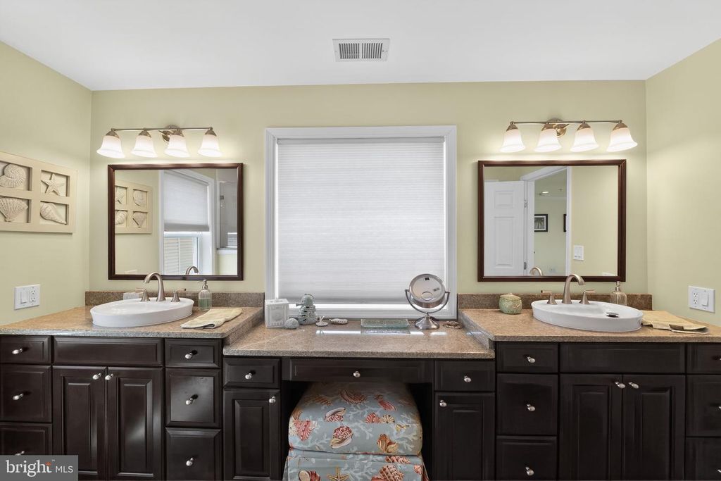 Image 52 of property listing at 1234 BURKE RD, Baltimore, MD 21220