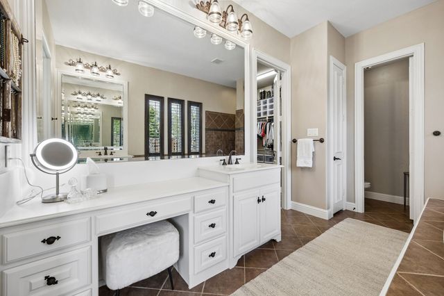 1229 Lambeth Lane, Lewisville, TX 75056