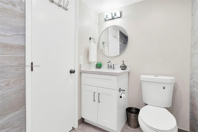 7527 S Oriole Blvd 101, Delray Beach, FL 33446