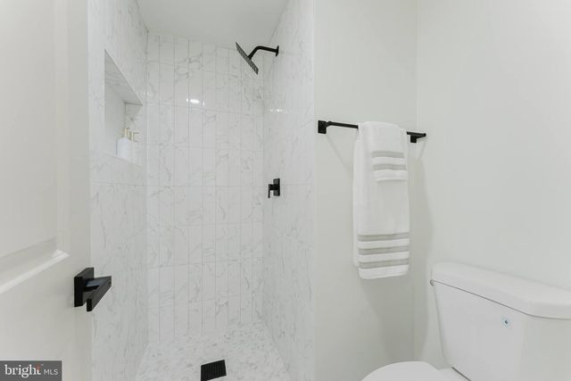 749 SUGARLAND RUN DR, Sterling, VA 20164