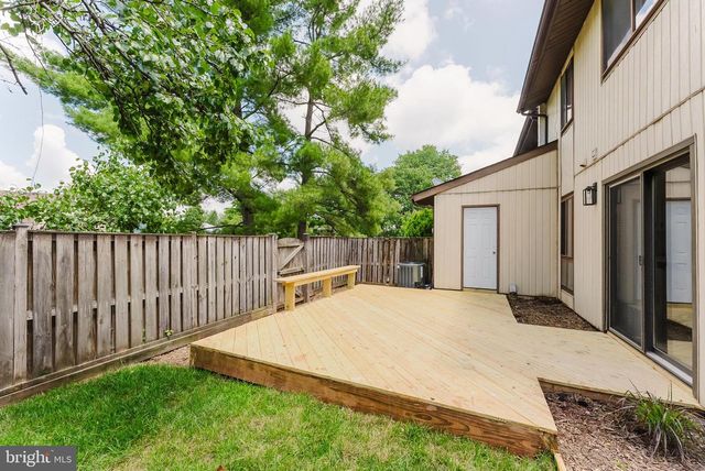749 SUGARLAND RUN DR, Sterling, VA 20164