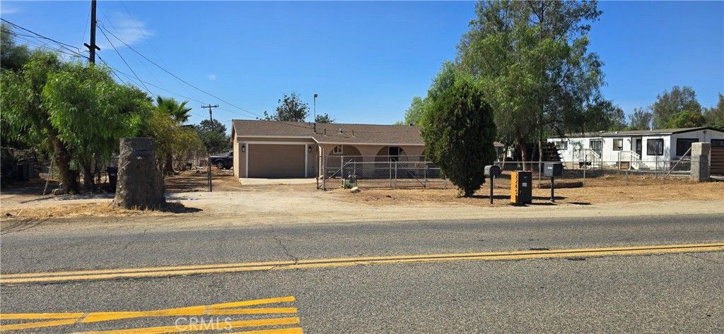 22401 Ellis Avenue, Perris, CA 92570 — photo 2