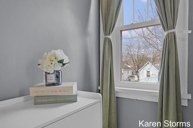 232 Dean Street Ne, City Of Grand Rapids, MI 49505