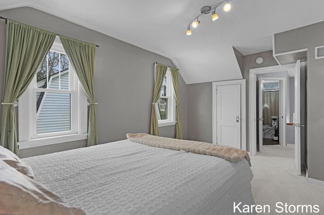 232 Dean Street Ne, City Of Grand Rapids, MI 49505