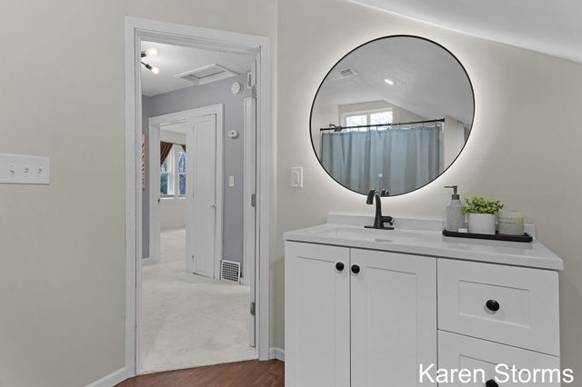 232 Dean Street Ne, City Of Grand Rapids, MI 49505