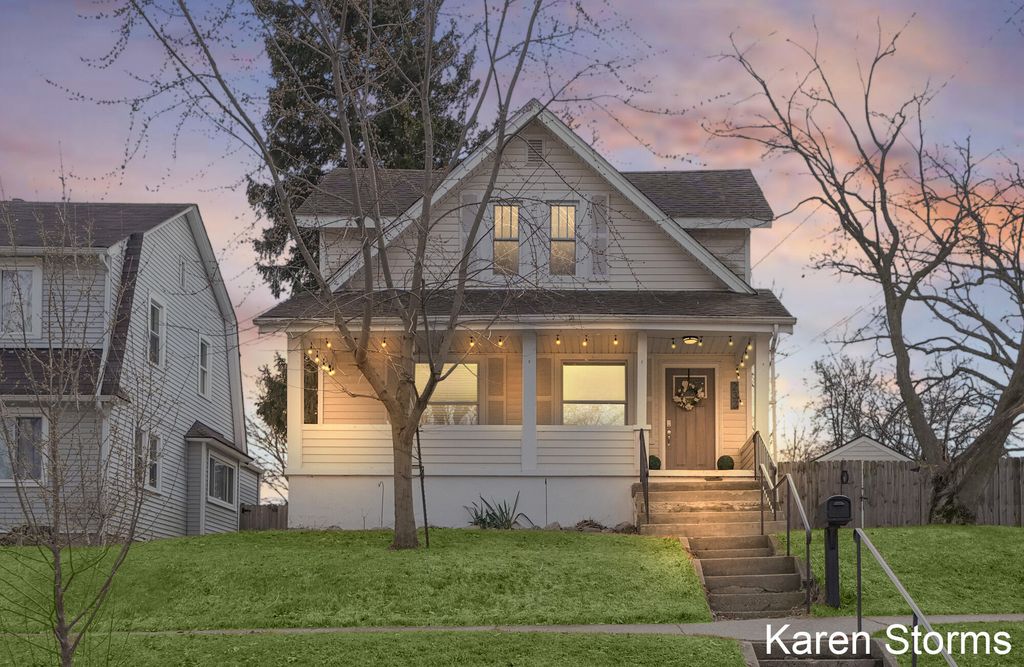 232 Dean Street Ne, City Of Grand Rapids, MI 49505