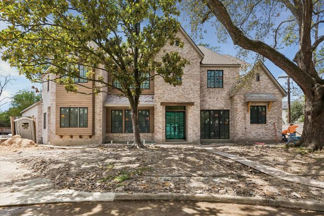 403 Trails Court, Houston, TX 77024