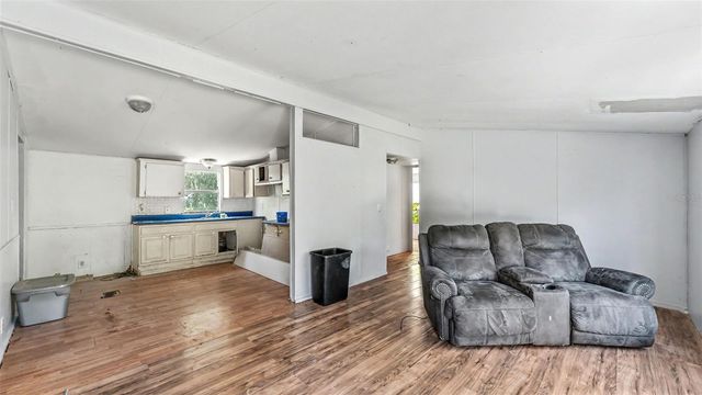 2220 ELLIE ROAD B, Auburndale, FL 33823