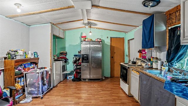 2220 ELLIE ROAD B, Auburndale, FL 33823