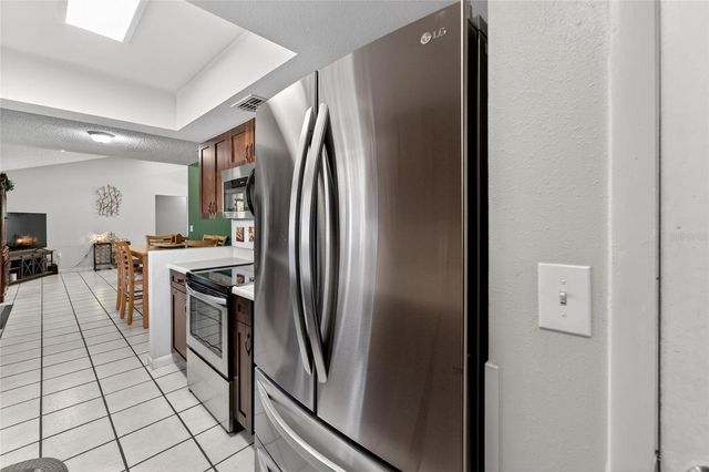 1938 CINNAMON DRIVE, Lakeland, FL 33801