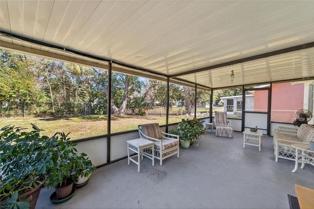 1938 CINNAMON DRIVE, Lakeland, FL 33801