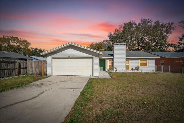 1938 CINNAMON DRIVE, Lakeland, FL 33801