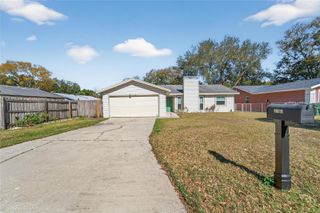 1938 CINNAMON DRIVE, Lakeland, FL 33801