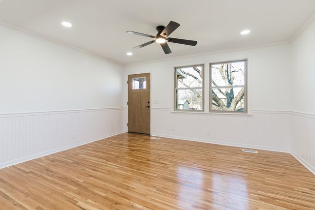 4409 Dowdy Dr, Antioch, TN 37013