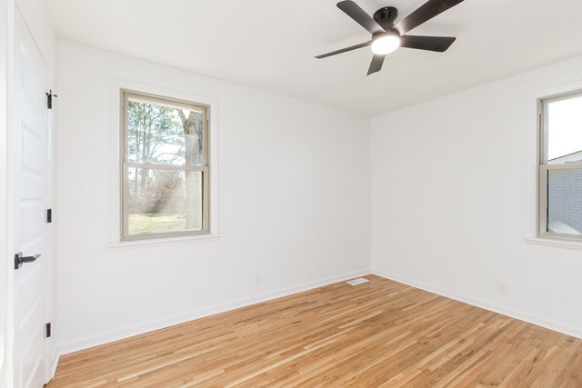 4409 Dowdy Dr, Antioch, TN 37013