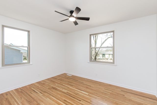 4409 Dowdy Dr, Antioch, TN 37013