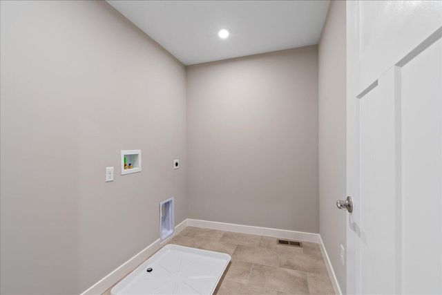 11024 Farmview Drive, Alexandria, KY 41001