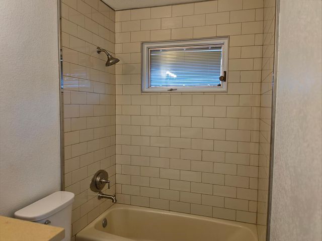 1731 E Redfield Road, Tempe, AZ 85283