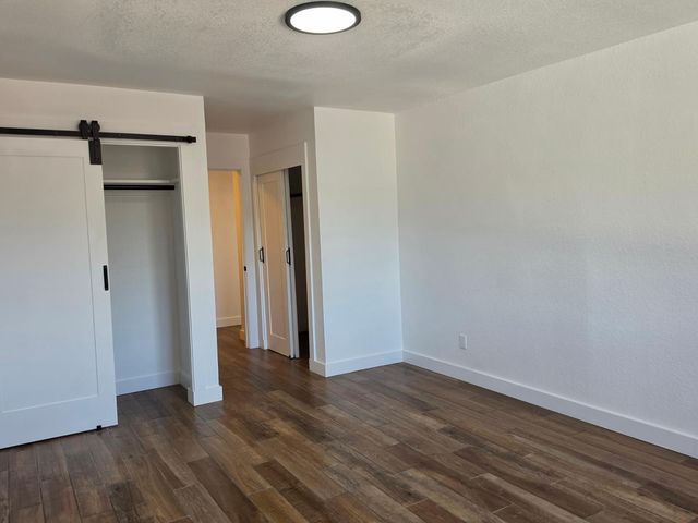 1731 E Redfield Road, Tempe, AZ 85283