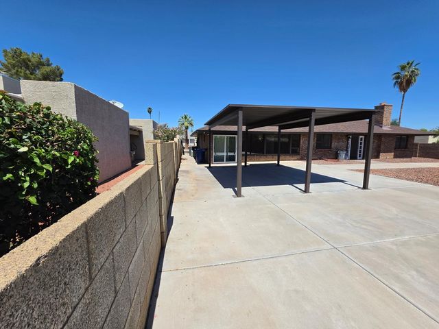 1731 E Redfield Road, Tempe, AZ 85283