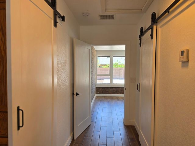 1731 E Redfield Road, Tempe, AZ 85283