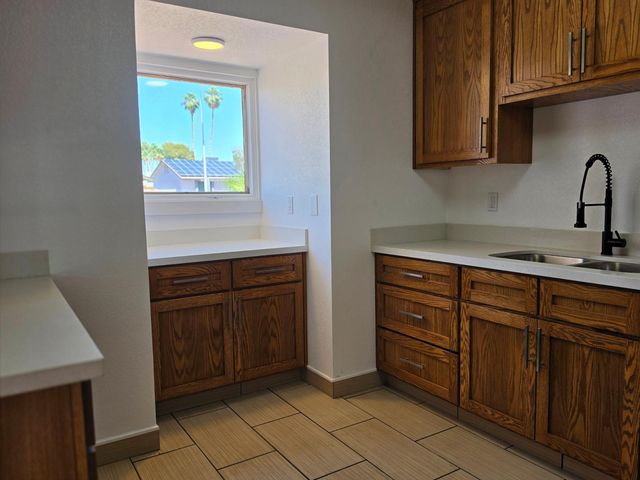 1731 E Redfield Road, Tempe, AZ 85283