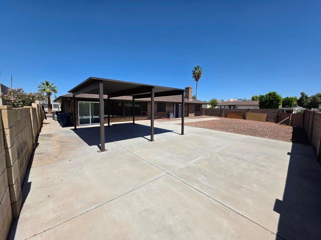 1731 E Redfield Road, Tempe, AZ 85283