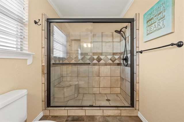 37007 Woodacre Drive, Whitney, TX 76692