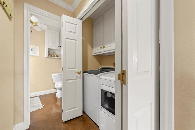 37007 Woodacre Drive, Whitney, TX 76692