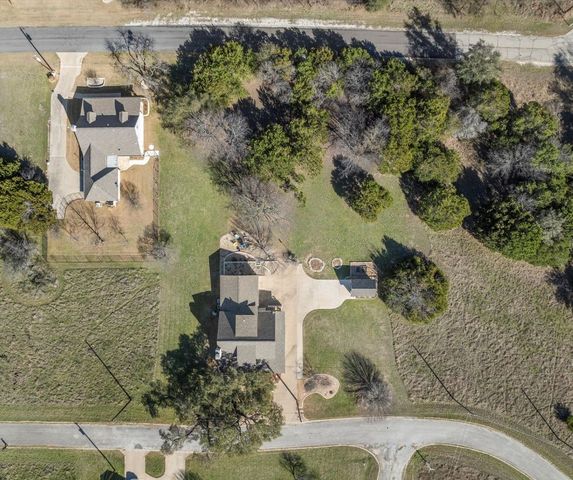 37007 Woodacre Drive, Whitney, TX 76692