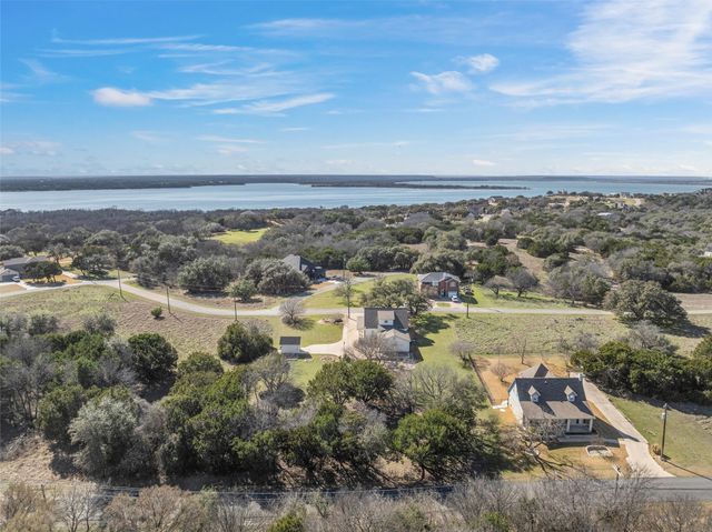 37007 Woodacre Drive, Whitney, TX 76692
