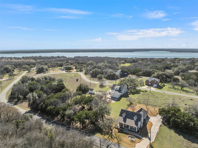 37007 Woodacre Drive, Whitney, TX 76692