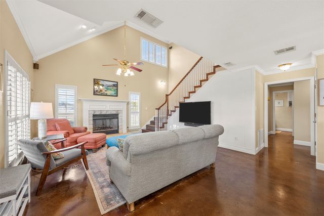 37007 Woodacre Drive, Whitney, TX 76692