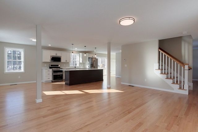 44.5 Allen Rd, Ashby, MA 01431