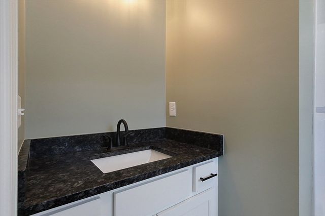 44.5 Allen Rd, Ashby, MA 01431